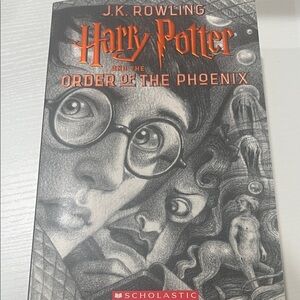 Scholastic Harry Potter and the Order of the Phoenix - Red and Gray Cover